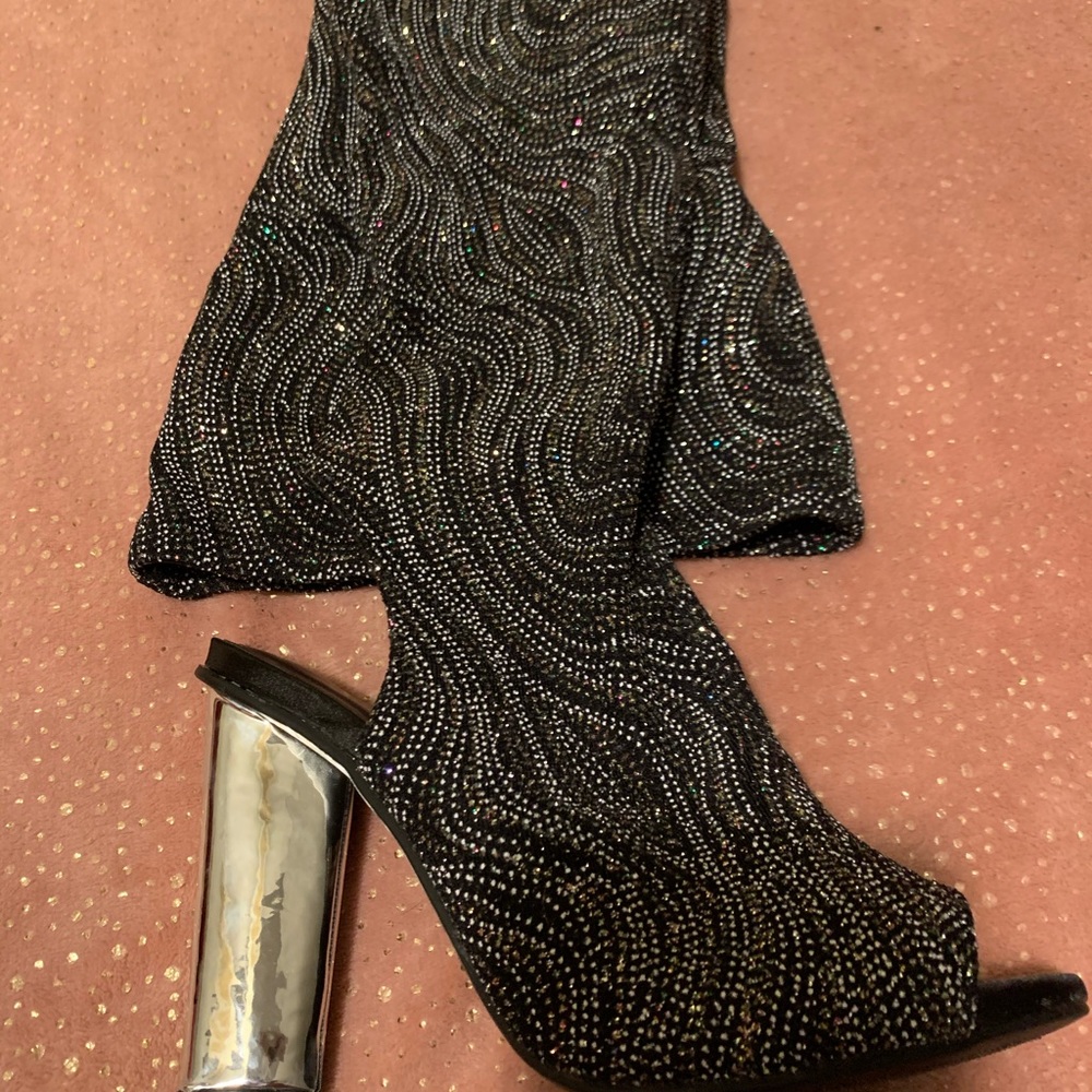 Bling bling thigh high boots size 7!